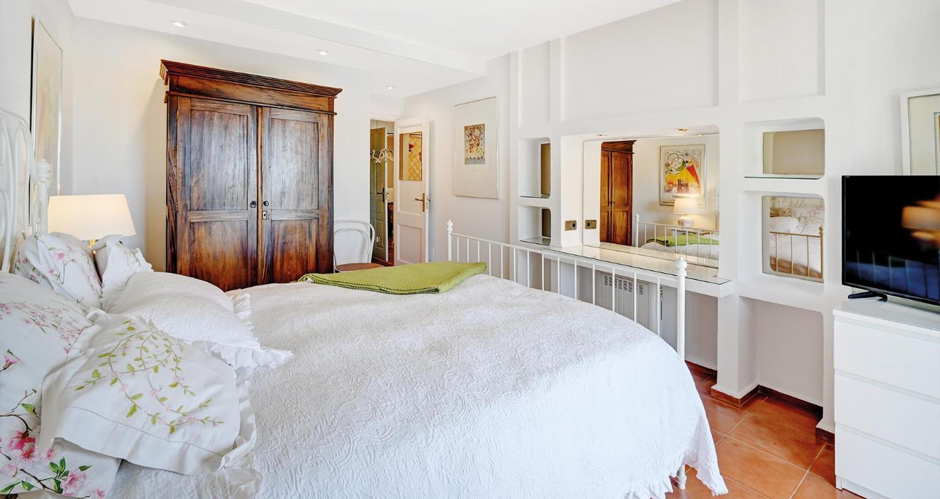 In Elegant With Pool In Apartamento