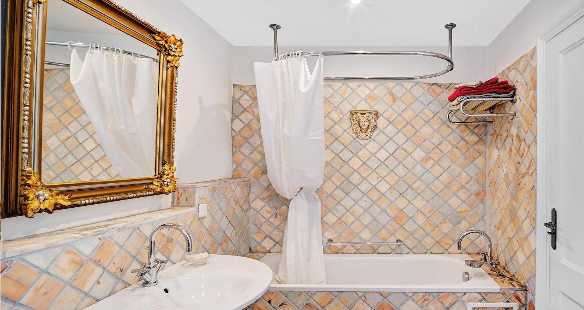 Apartamento In Elegant With Pool In *