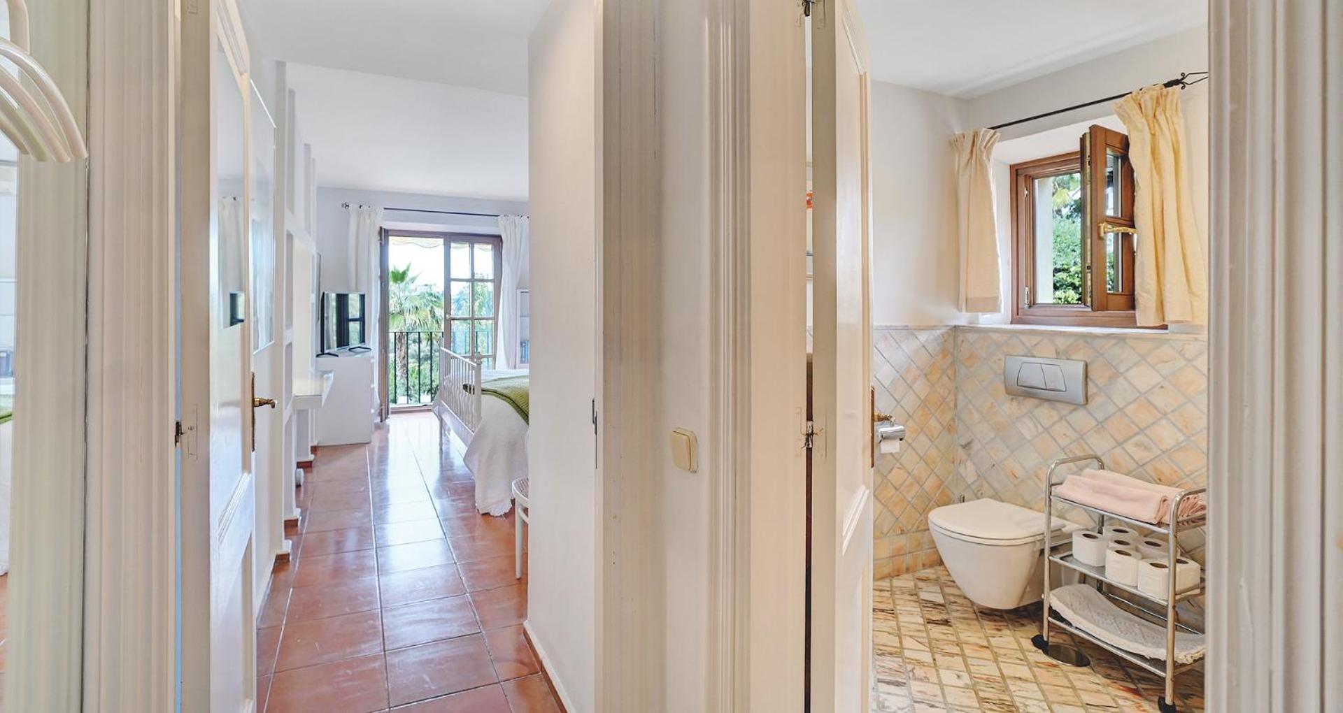 In Elegant With Pool In Apartamento Marbella