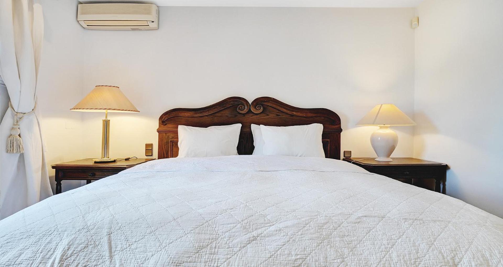 In Elegant With Pool In Apartamento